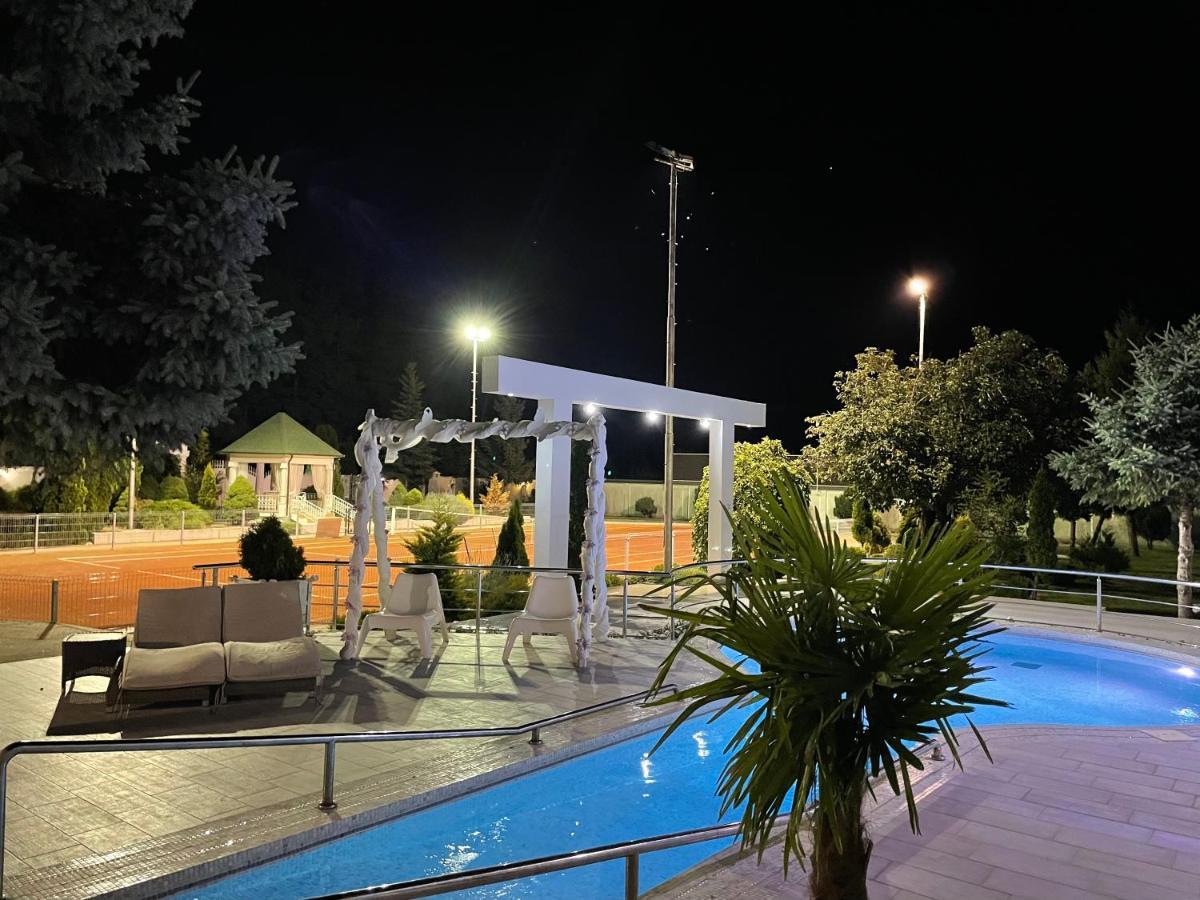 Villa Fruska Gora Klub Krstasice Irig Exterior foto